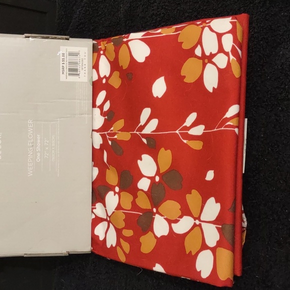 NEW LUSH DECOR WEEPING FLOWER ONE SHOWER  72"X72" RED BACKGROUND - Picture 7 of 7